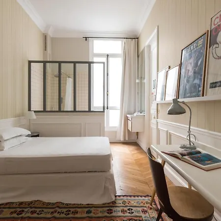 Place Henri Bergson By Onefinestay * Παρίσι