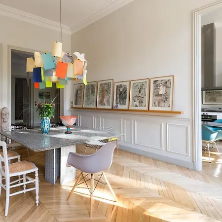 Place Henri Bergson By Onefinestay *