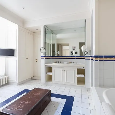 Place Henri Bergson By Onefinestay * Παρίσι