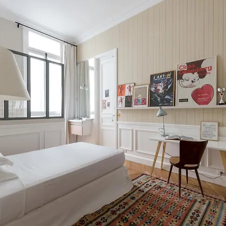 Place Henri Bergson By Onefinestay *